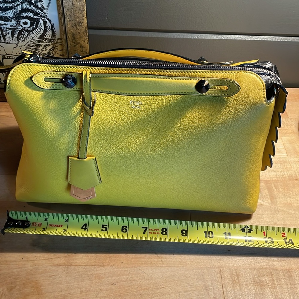 🛑SOLD🛑Fendi By The Way Yellow Black Croc Tail Bag! Monster Vibes!🖤💛🖤 - Picture 16 of 16